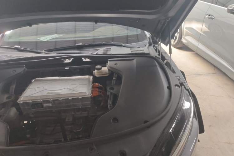 Used BYD Han 2020 EV Long-Range Luxury Model Engine Bay Left