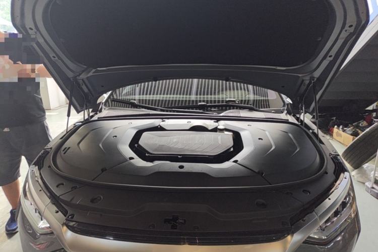 Used BYD Han 2020 DM Four-Wheel Drive Performance Edition Prestige Model Engine Bay