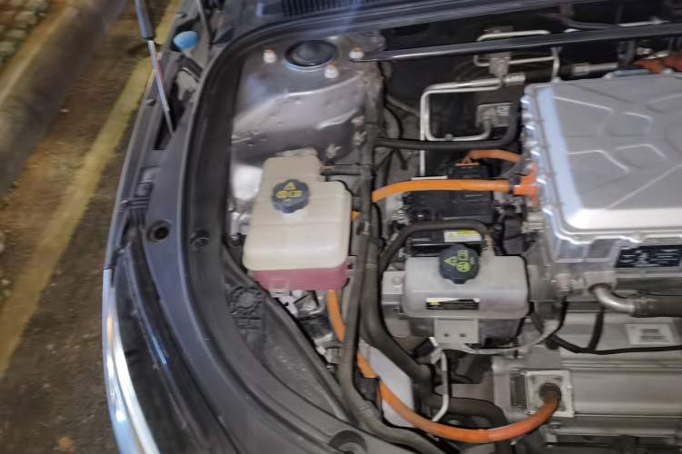 Used BYD Han 2020 EV Long-Range Luxury Model Engine Bay Right