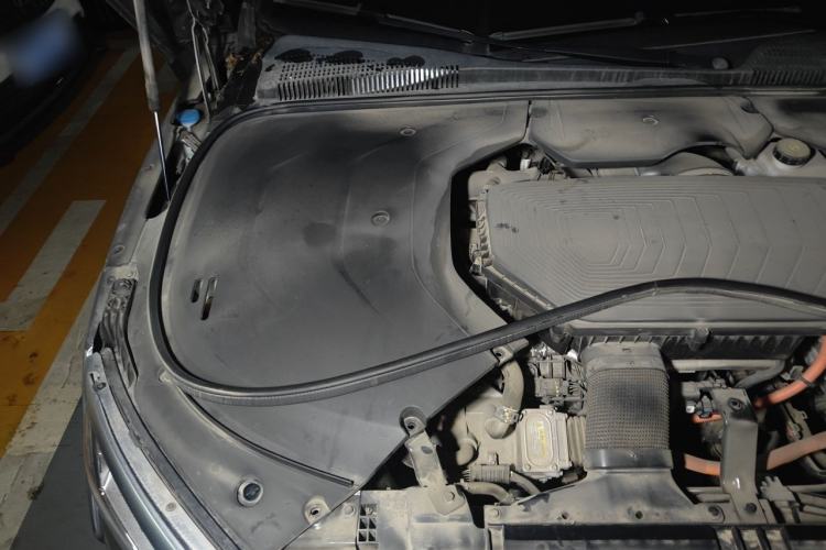 Used BYD Han 2020 DM Four-Wheel Drive Performance Edition Prestige Model Engine Bay Right