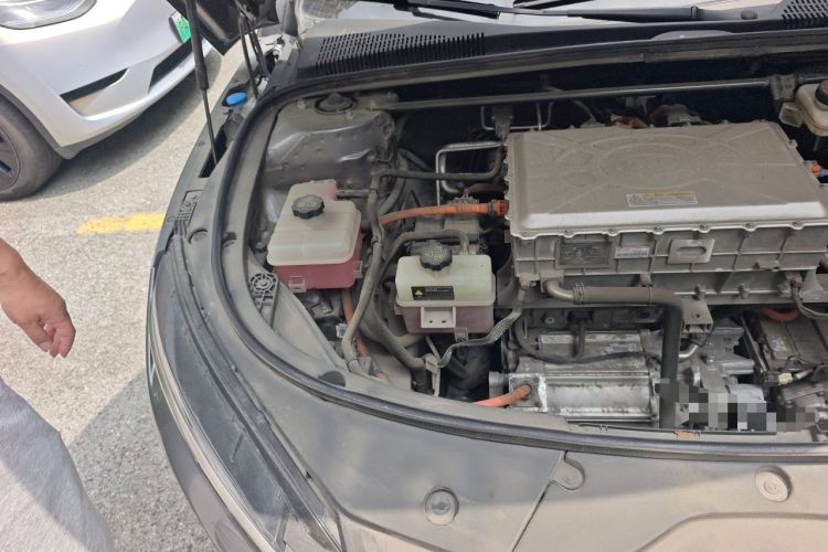Used BYD Han 2020 EV Long-Range Luxury Model Engine Bay Right
