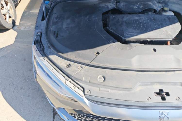 Used BYD Han 2020 DM Four-Wheel Drive Performance Edition Luxury Model Engine Bay Right