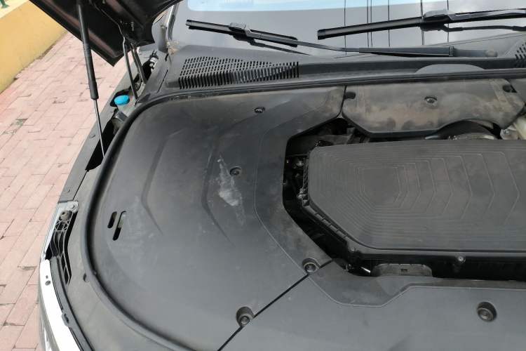 Used BYD Han 2020 DM Four-Wheel Drive Performance Edition Luxury Model Engine Bay Right