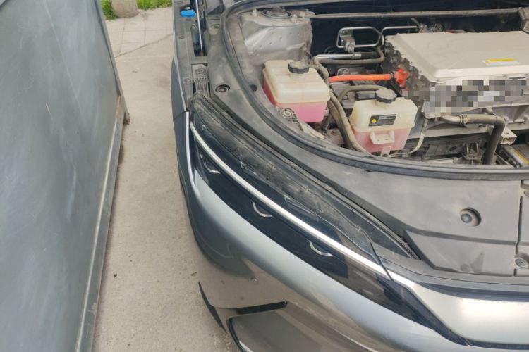Used BYD Han 2020 EV Long-Range Luxury Model Engine Bay Right