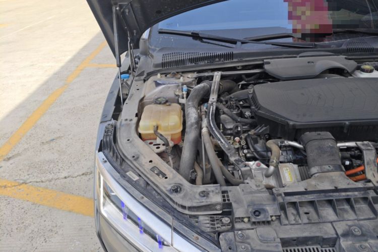 Used BYD Han 2020 DM Four-Wheel Drive Performance Edition Luxury Model Engine Bay Right