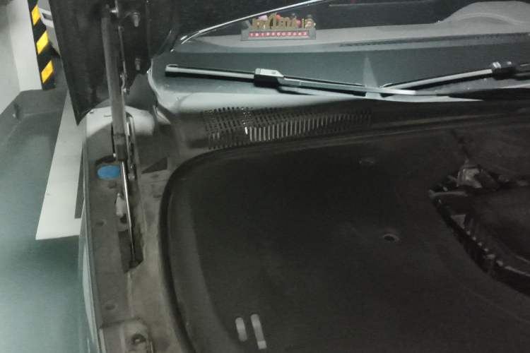 Used BYD Han 2020 DM Four-Wheel Drive Performance Edition Luxury Model Engine Bay Right