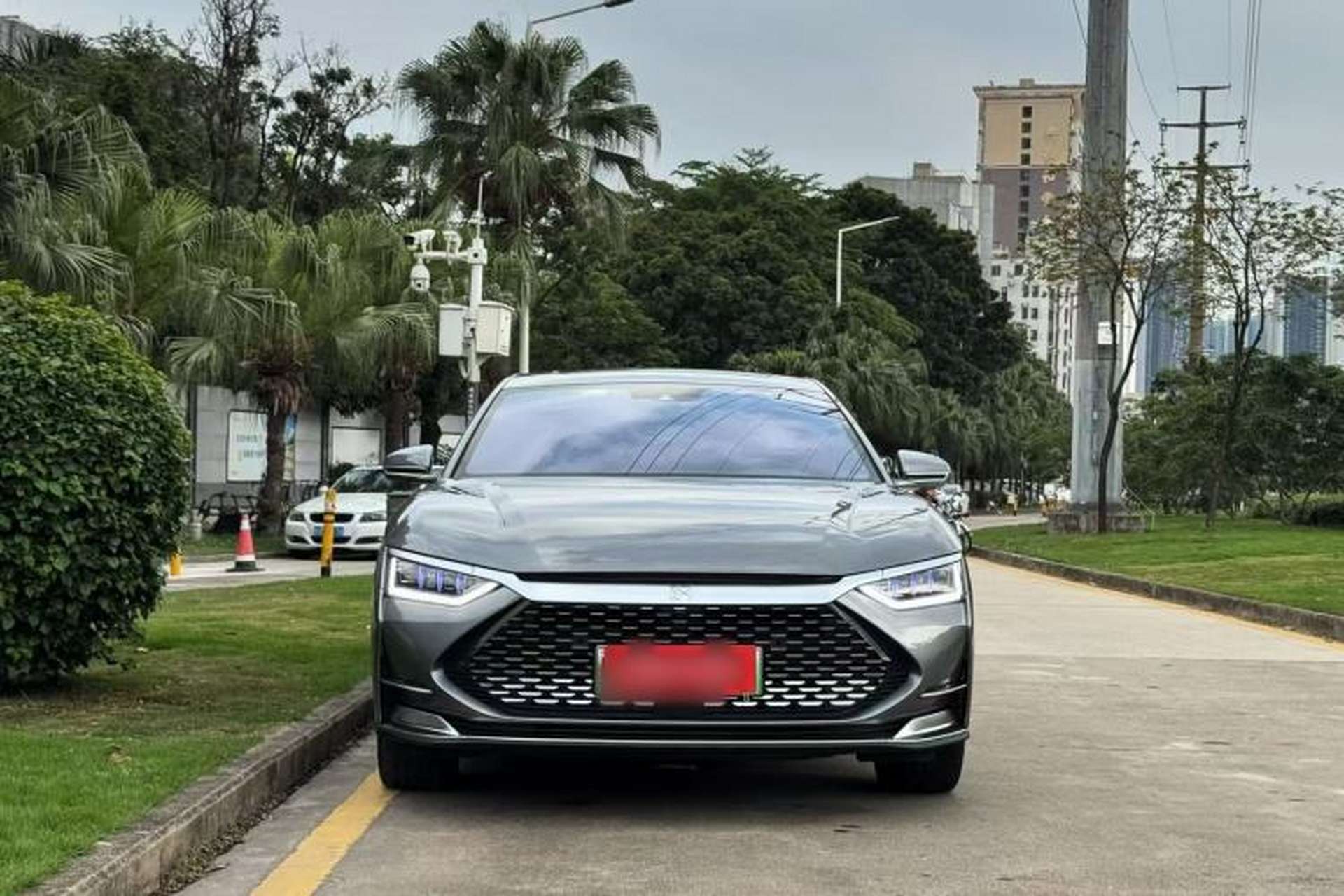 Used BYD Han 2020 DM Four-Wheel Drive Performance Edition Prestige Model Exterior 1