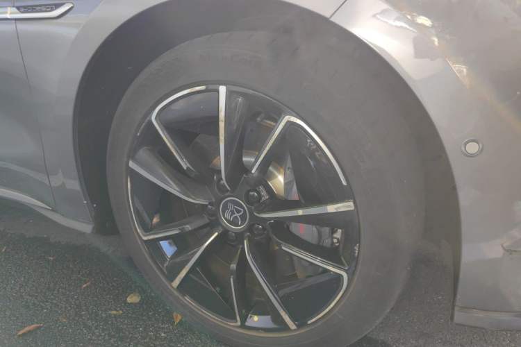 Used BYD Han 2020 EV Four-Wheel Drive High-Performance Flagship Model Exterior 1