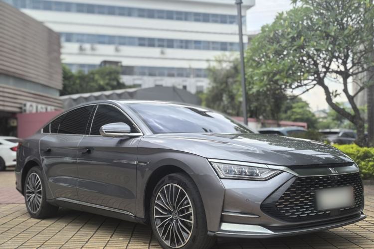 Used BYD Han 2020 DM Four-Wheel Drive Performance Edition Luxury Model Exterior 2