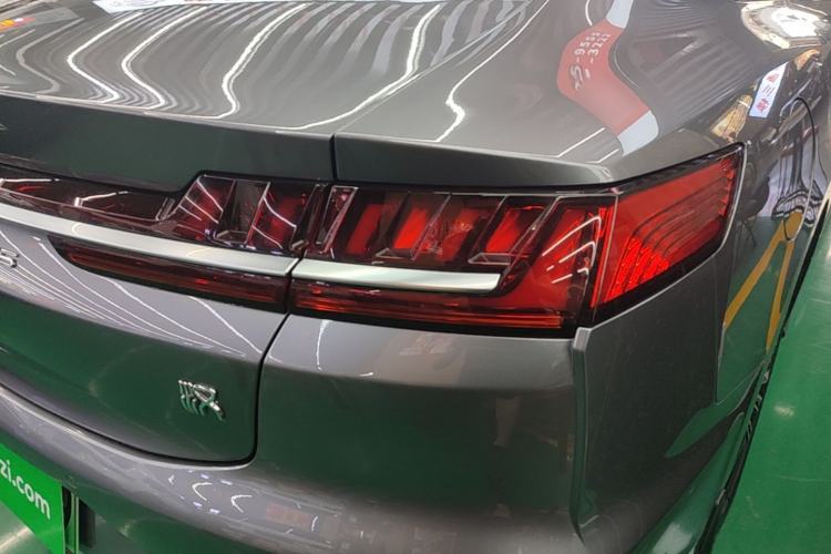 Used BYD Han 2020 DM Four-Wheel Drive Performance Edition Luxury Model Exterior 3