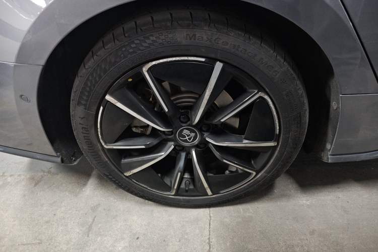 Used BYD Han 2020 EV Four-Wheel Drive High-Performance Flagship Model Exterior 5
