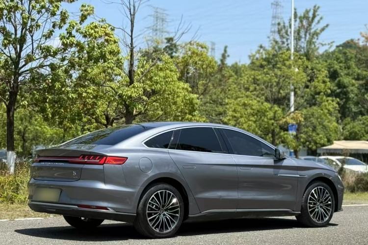 Used BYD Han 2020 DM Four-Wheel Drive Performance Edition Luxury Model Exterior 6