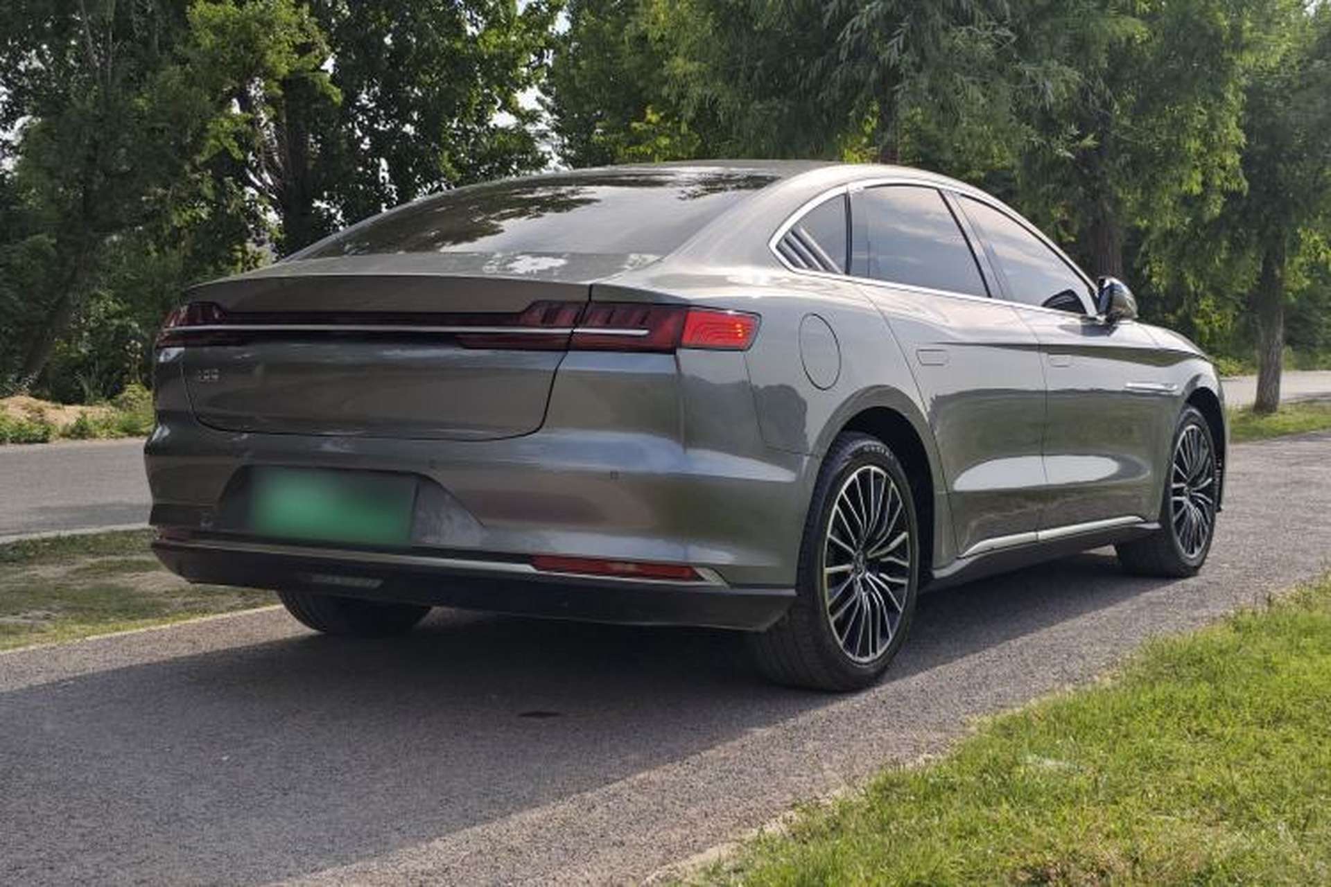 Used BYD Han 2020 DM Four-Wheel Drive Performance Edition Prestige Model Exterior 7