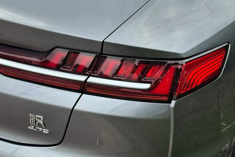 Used BYD Han 2020 DM Four-Wheel Drive Performance Edition Prestige Model Exterior 8