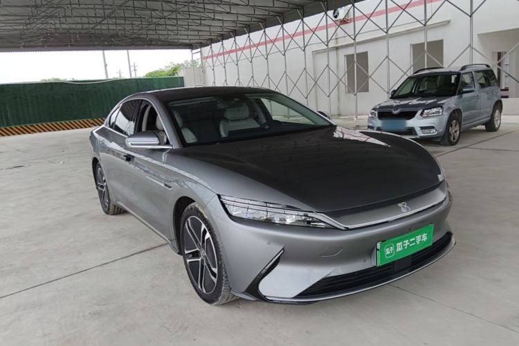 Used BYD Han 2020 EV Long-Range Deluxe Model Front Right 45 Deg