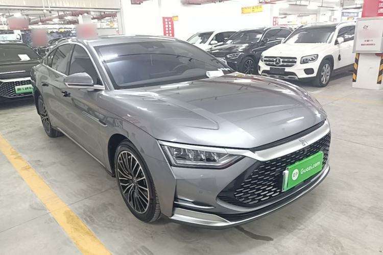 Used BYD Han 2020 DM Four-Wheel Drive Performance Edition Luxury Model Front Right 45 Deg