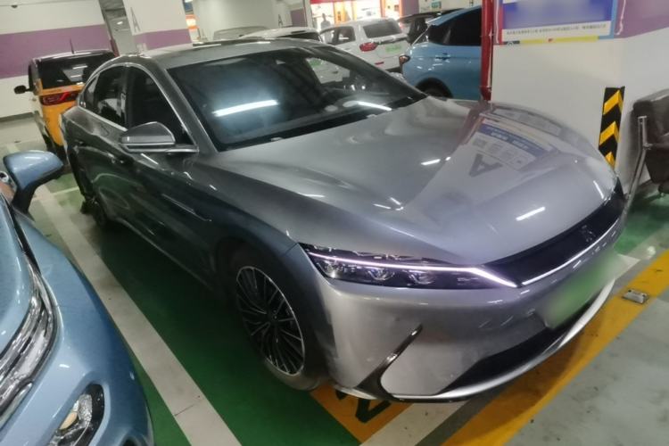 Used BYD Han 2020 EV Long-Range Luxury Model Front Right 45 Deg