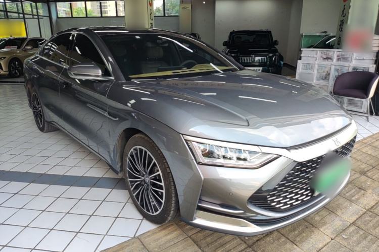 Used BYD Han 2020 DM Four-Wheel Drive Performance Edition Prestige Model Front Right 45 Deg