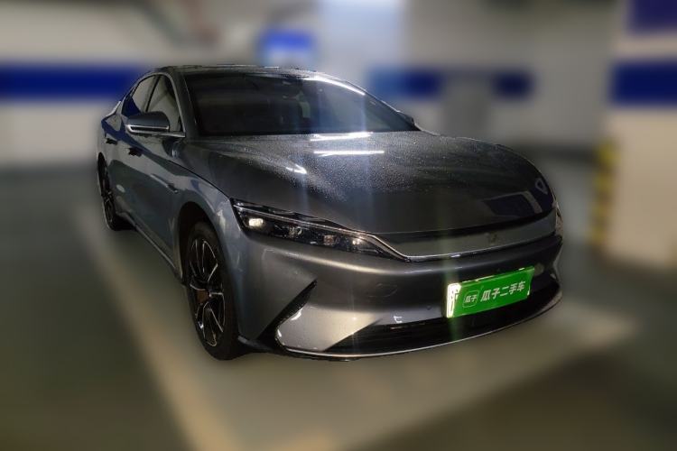 Used BYD Han 2020 EV Four-Wheel Drive High-Performance Flagship Model Front Right 45 Deg