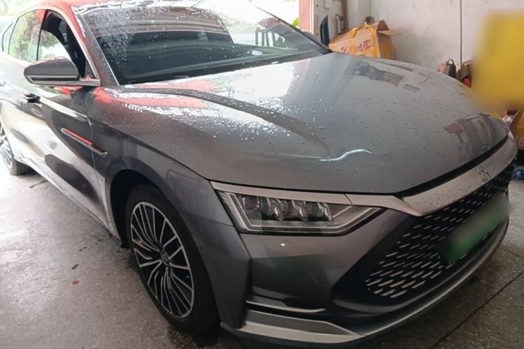 Used BYD Han 2020 DM Four-Wheel Drive Performance Edition Luxury Model Front Right 45 Deg
