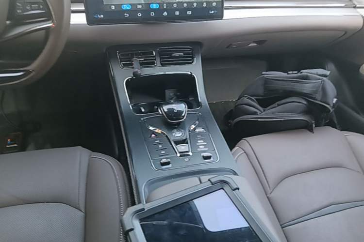 Used BYD Han 2020 EV Long-Range Luxury Model Gear Lever