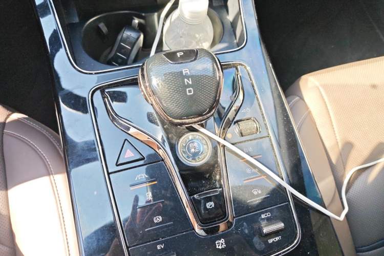 Used BYD Han 2020 DM Four-Wheel Drive Performance Edition Luxury Model Gear Lever