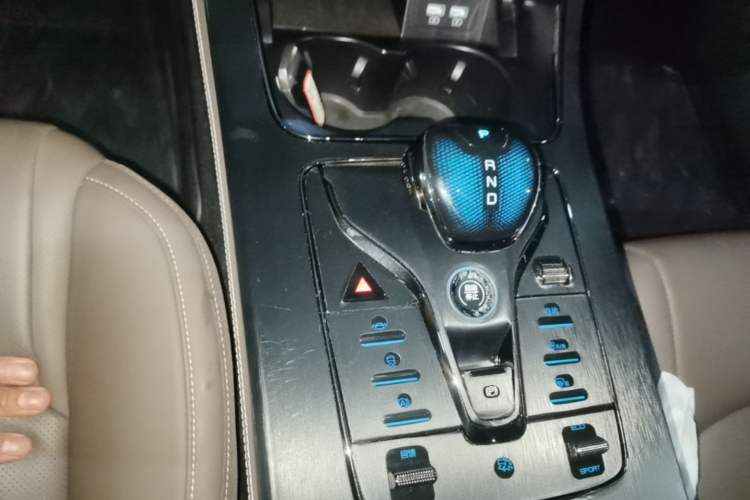Used BYD Han 2020 EV Long-Range Luxury Model Gear Lever