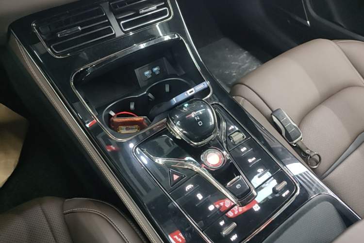 Used BYD Han 2020 DM Four-Wheel Drive Performance Edition Luxury Model Gear Lever