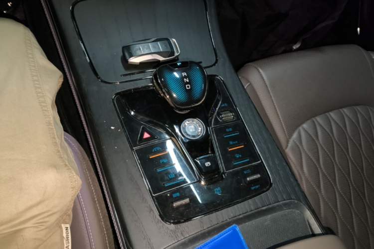 Used BYD Han 2020 EV Long-Range Deluxe Model Gear Lever