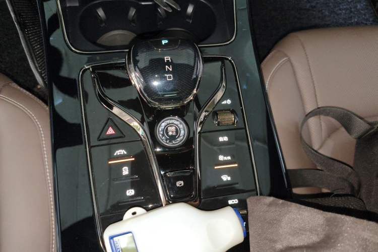 Used BYD Han 2020 DM Four-Wheel Drive Performance Edition Luxury Model Gear Lever