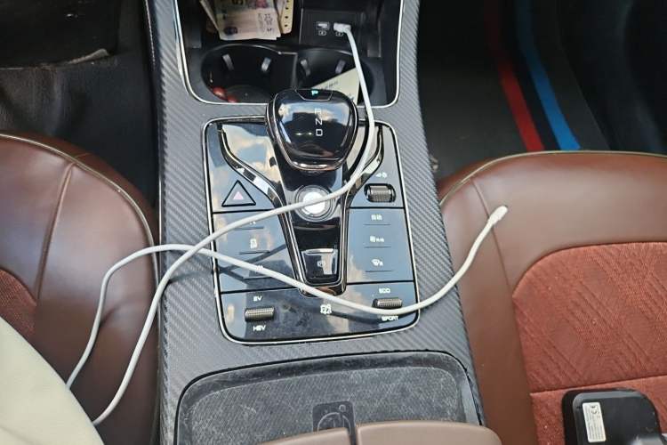 Used BYD Han 2020 DM Four-Wheel Drive Performance Edition Luxury Model Gear Lever
