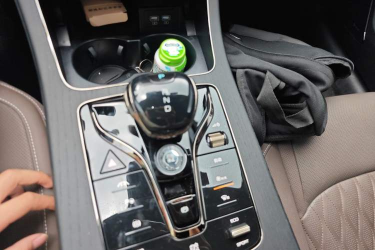 Used BYD Han 2020 EV Long-Range Deluxe Model Gear Lever