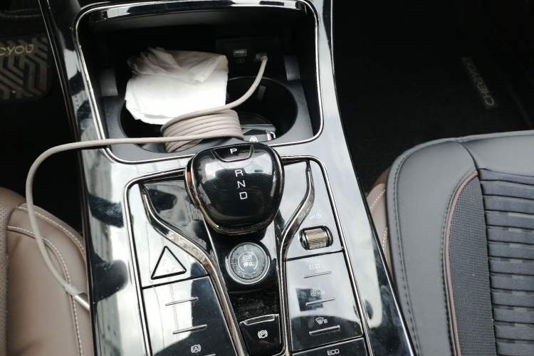 Used BYD Han 2020 DM Four-Wheel Drive Performance Edition Luxury Model Gear Lever