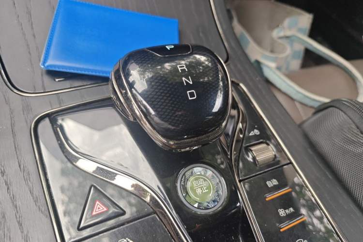 Used BYD Han 2020 DM Four-Wheel Drive Performance Edition Prestige Model Gear Lever