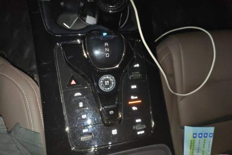 Used BYD Han 2020 EV Long-Range Luxury Model Gear Lever