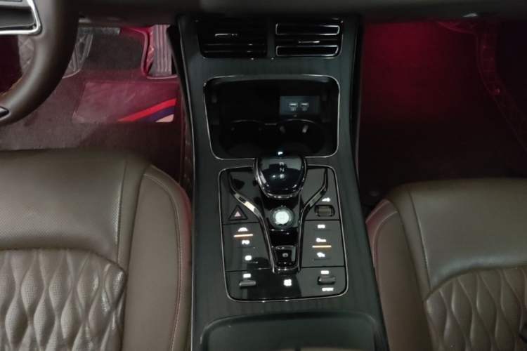 Used BYD Han 2020 EV Four-Wheel Drive High-Performance Flagship Model Gear Lever