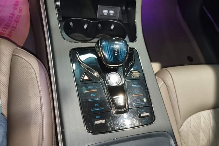 Used BYD Han 2020 EV Long-Range Deluxe Model Gear Lever