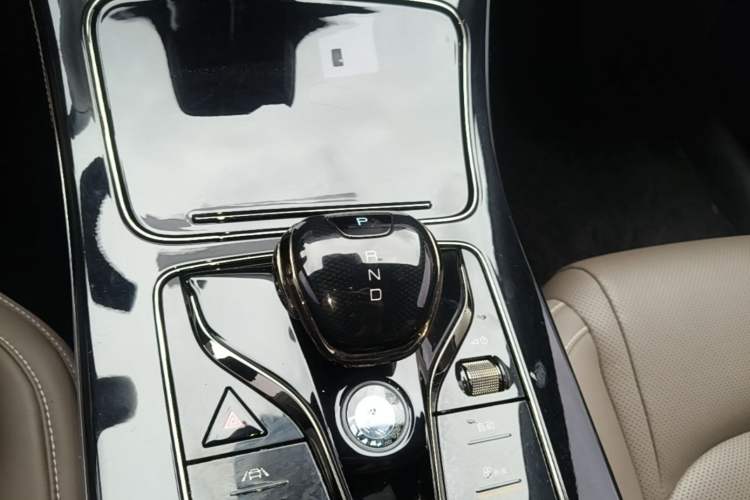 Used BYD Han 2020 EV Long-Range Luxury Model Gear Lever