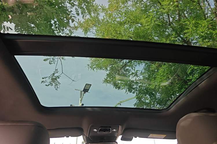 Used BYD Han 2020 EV Long-Range Luxury Model Headliner