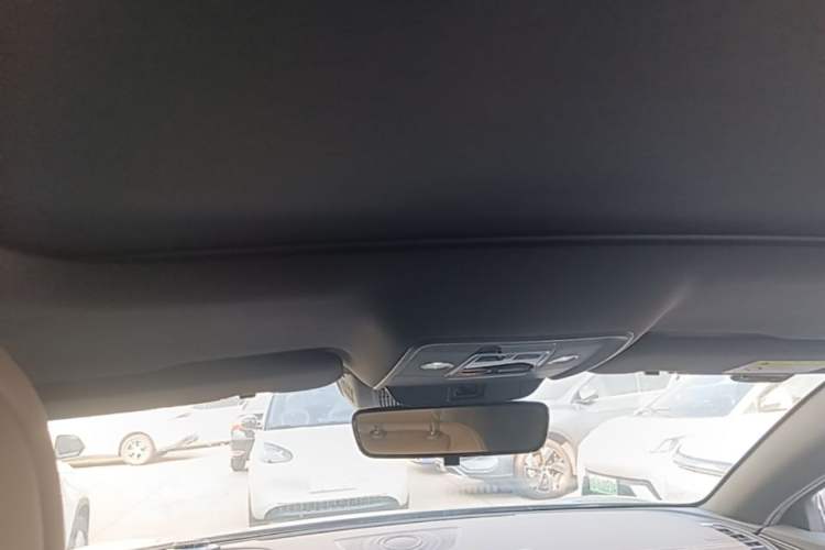 Used BYD Han 2020 EV Long-Range Luxury Model Headliner