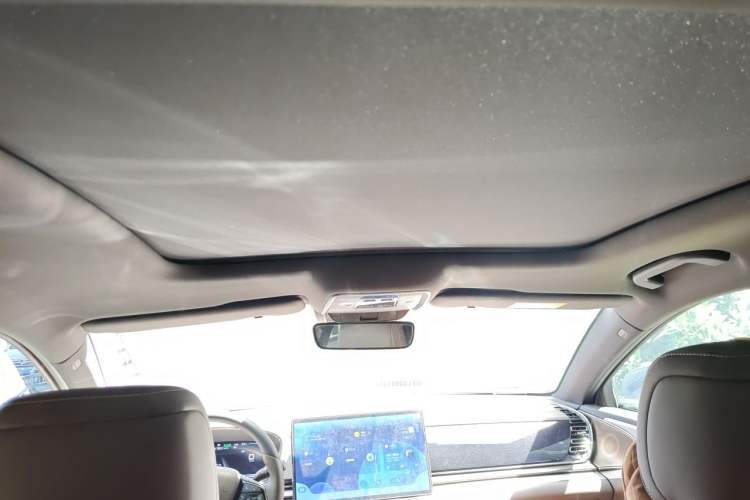 Used BYD Han 2020 EV Long-Range Luxury Model Headliner