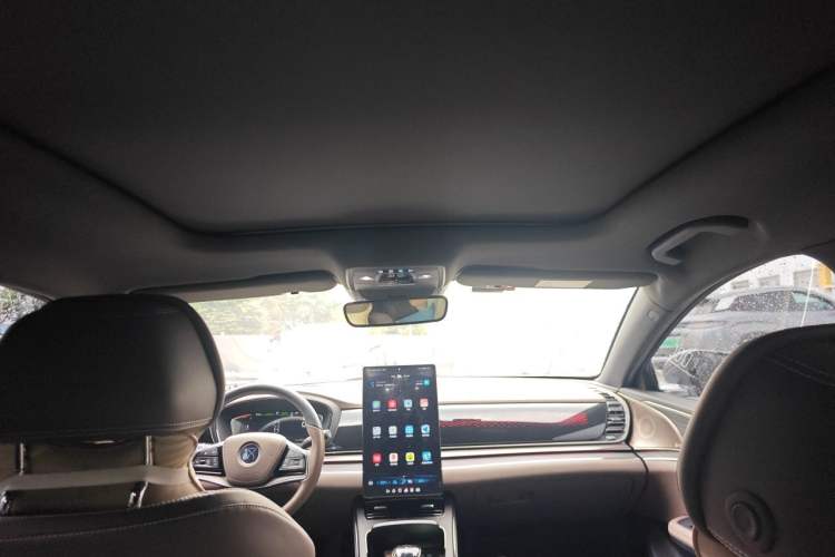 Used BYD Han 2020 EV Long-Range Deluxe Model Headliner