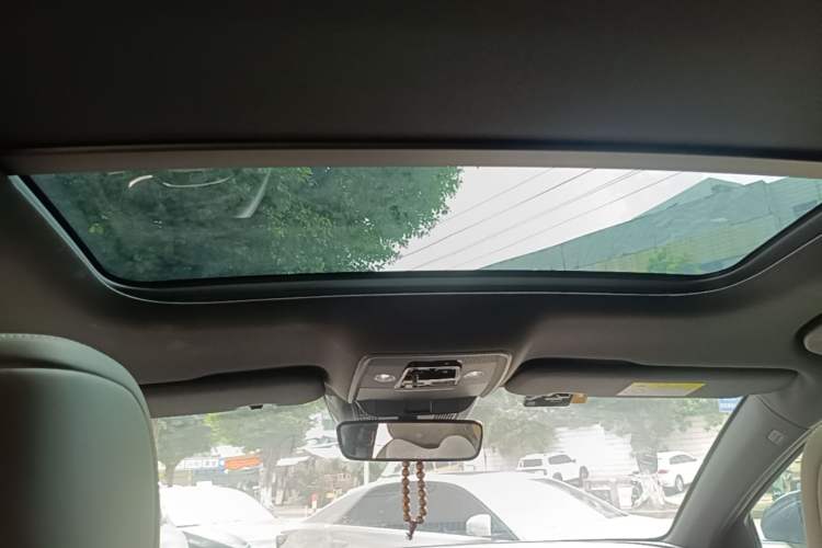 Used BYD Han 2020 EV Long-Range Luxury Model Headliner