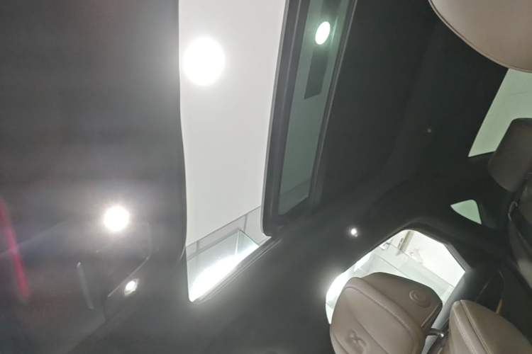 Used BYD Han 2020 DM Four-Wheel Drive Performance Edition Prestige Model Headliner