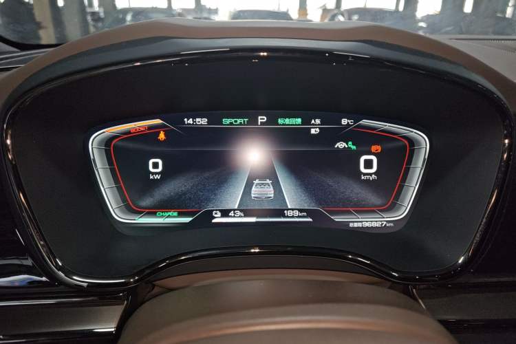 Used BYD Han 2020 EV Four-Wheel Drive High-Performance Flagship Model Instrument Cluster
