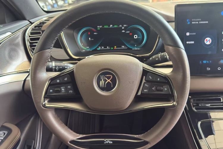 Used BYD Han 2020 DM Four-Wheel Drive Performance Edition Luxury Model Interior 10