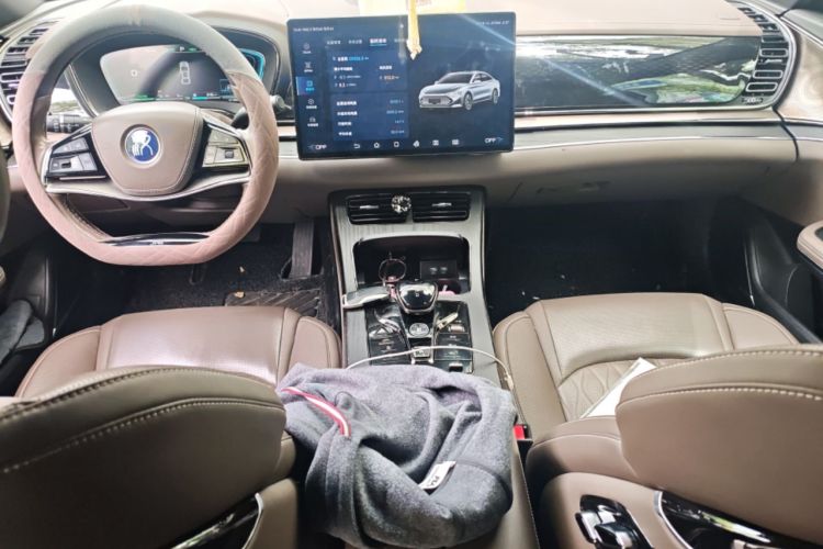 Used BYD Han 2020 DM Four-Wheel Drive Performance Edition Prestige Model Interior 2