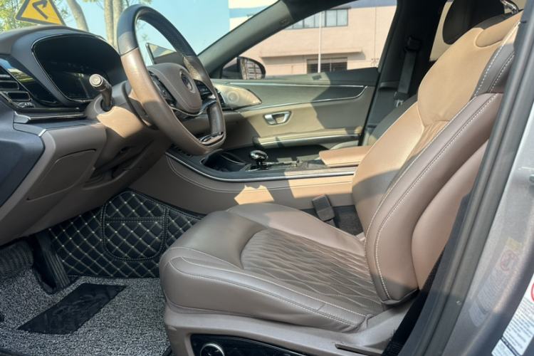 Used BYD Han 2020 DM Four-Wheel Drive Performance Edition Prestige Model Interior 2