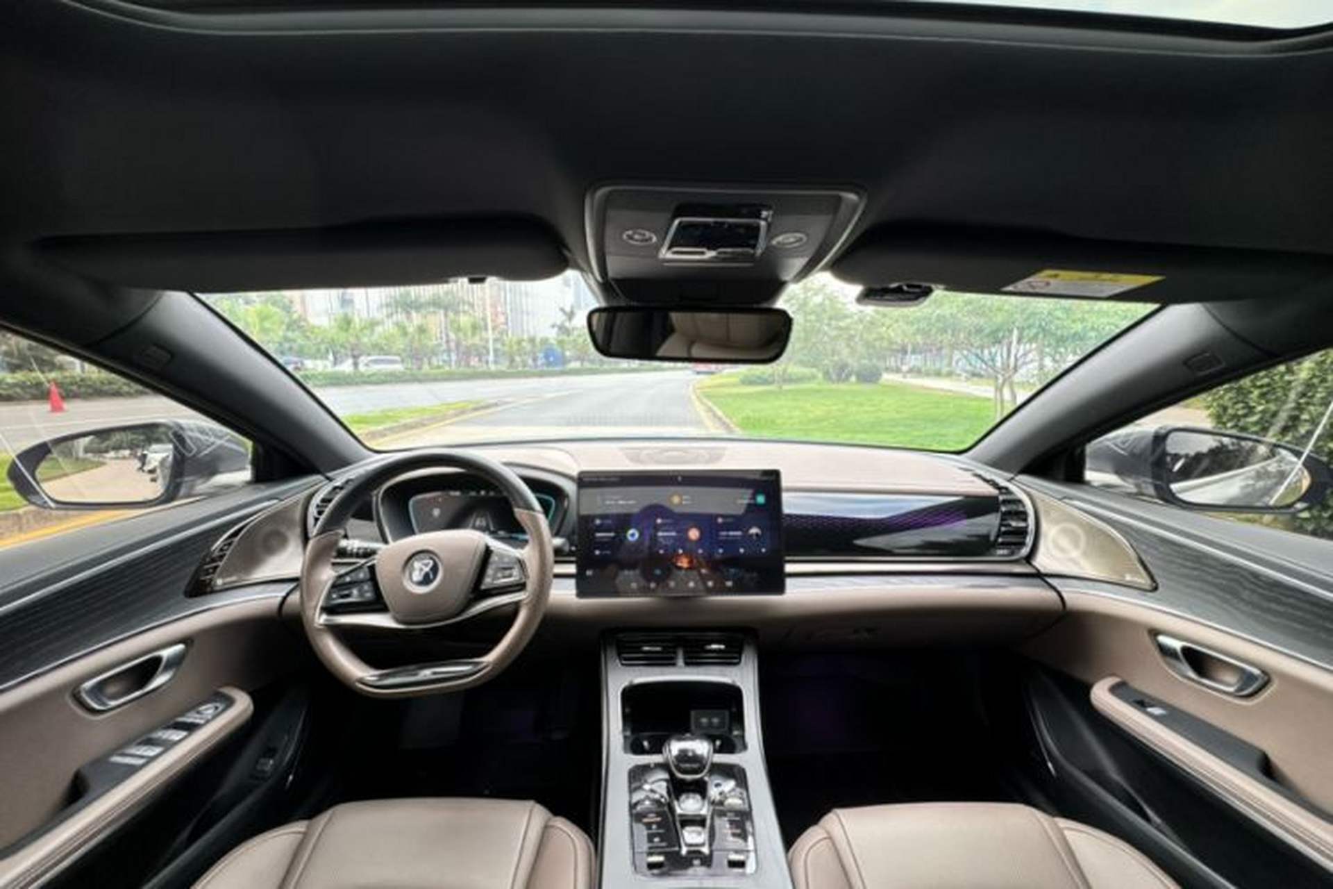 Used BYD Han 2020 DM Four-Wheel Drive Performance Edition Prestige Model Interior 3