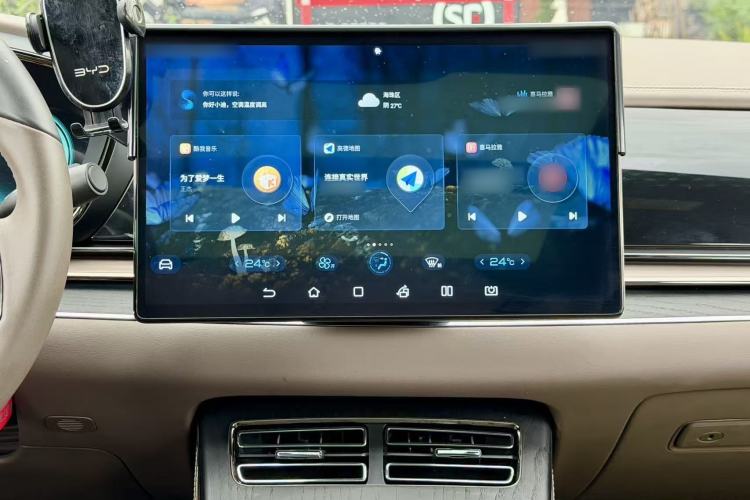 Used BYD Han 2020 EV Long-Range Deluxe Model Interior 3